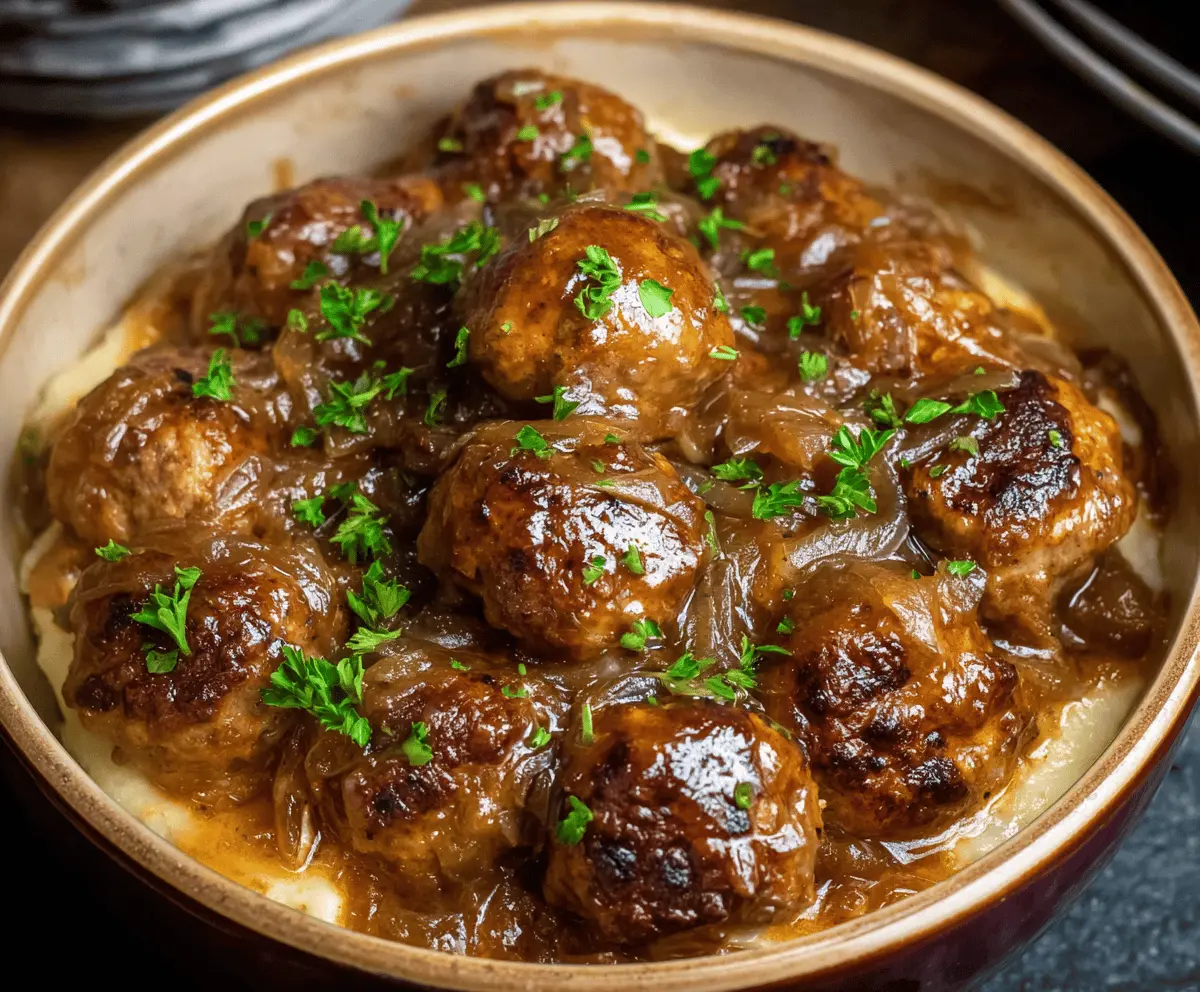 Easy Crockpot French Onion Meatballs Recipe
